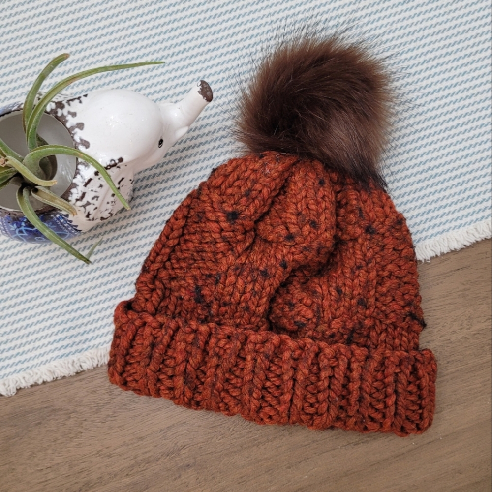 ⭐️Host Pick⭐️ Handmade Knit Souchy Hat with Faux Fur Pom